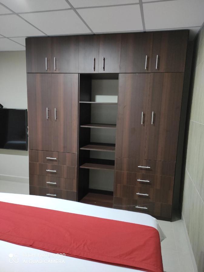 Royalinn กวายากิล ภายนอก รูปภาพ